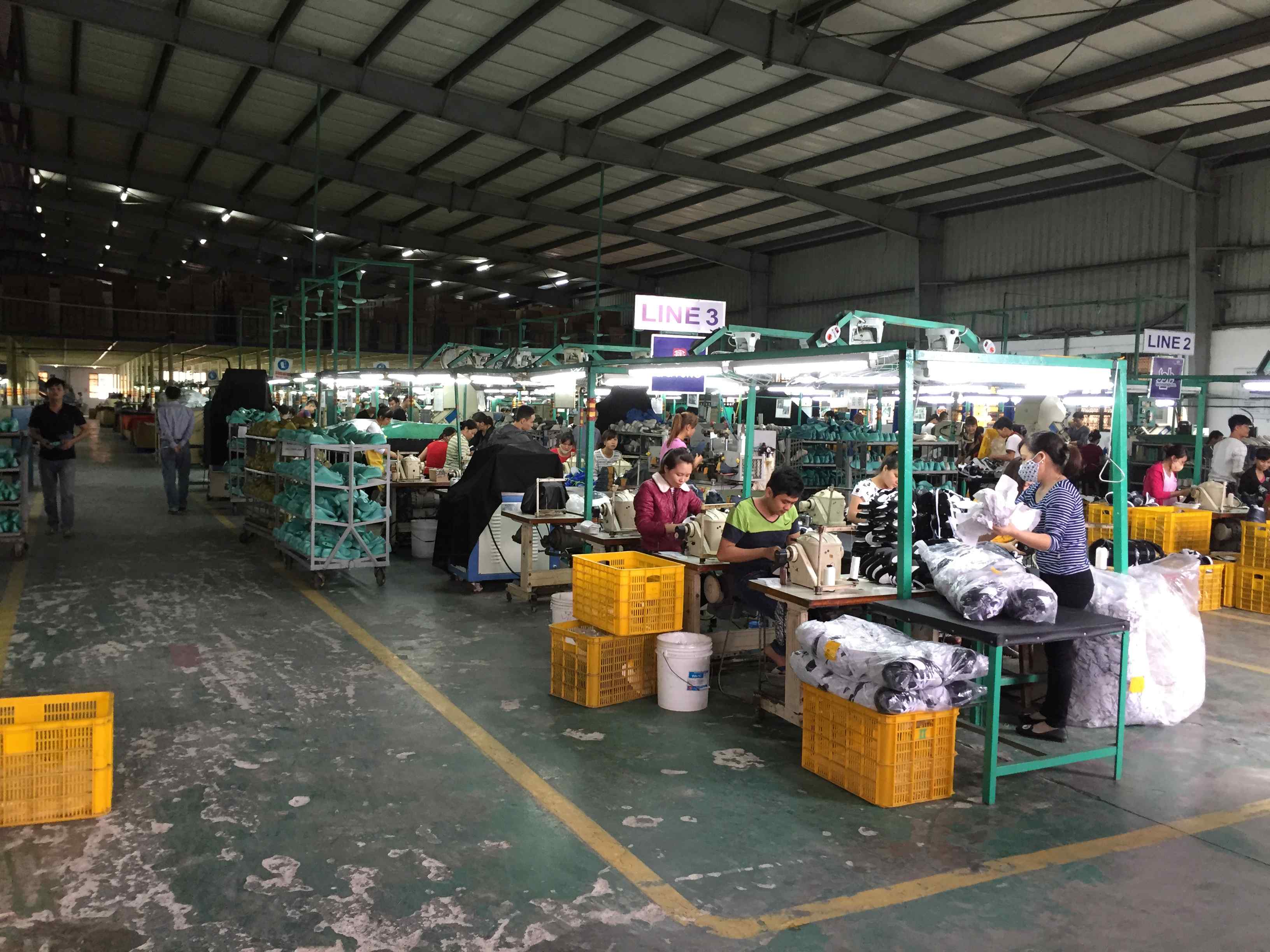 Sportshoes Factory Production